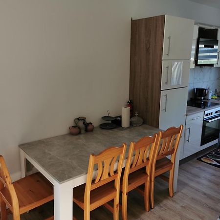 4-Zimmer-Wohnung Mit 6 Betten Bad Oeynhausen Exterior foto